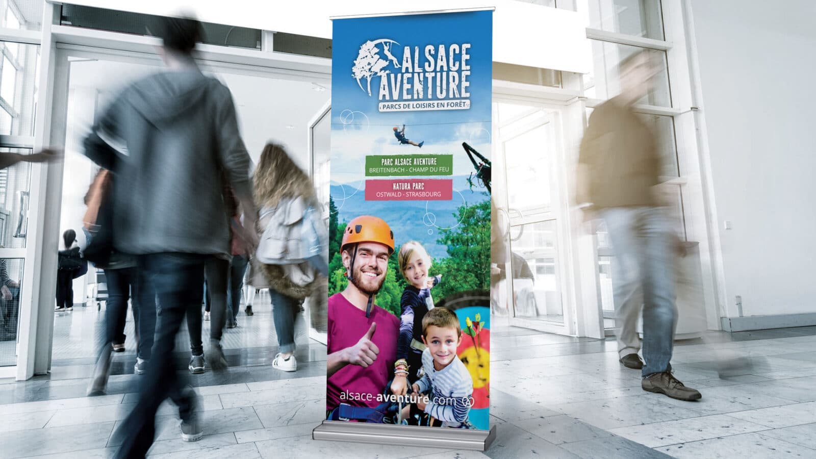 alsace aventure mockup rollup 1 1600x900 - Alsace Aventure