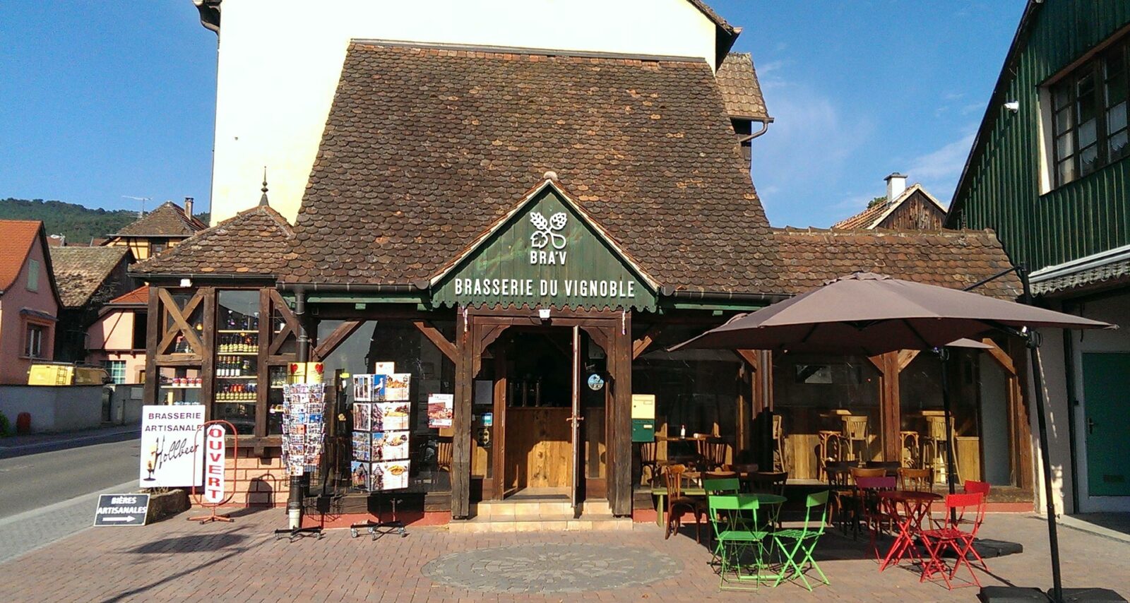 création de l'enseigne pour magasin